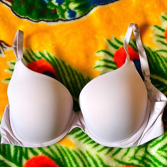 Push-up Bra - Picture 2 of 5